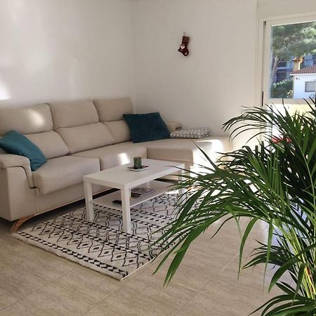 萨洛Residencial Aqua - La Pineda公寓 外观 照片